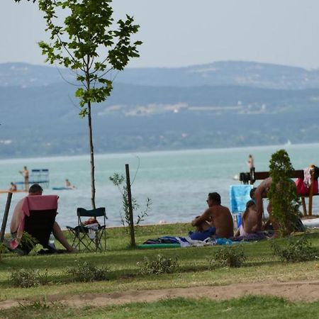 Familia Camping Balaton Hotell Balatonoszod Eksteriør bilde